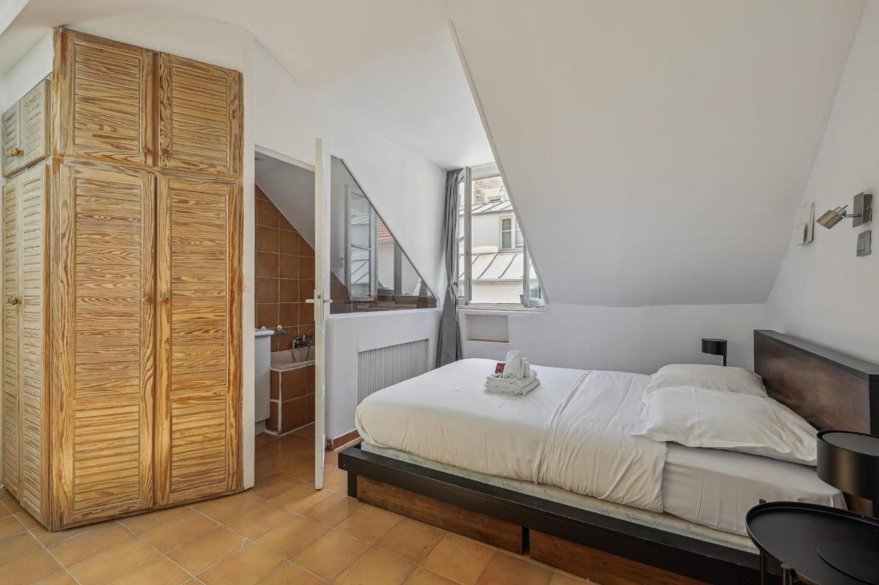 City Apartment In The Heart Of Latin Quarter Paris Exterior photo